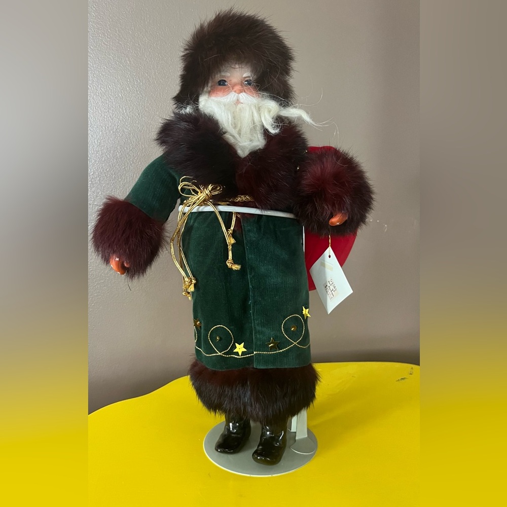 Vintage Gorham Musical Santa Ceramic Doll with metal doll stand